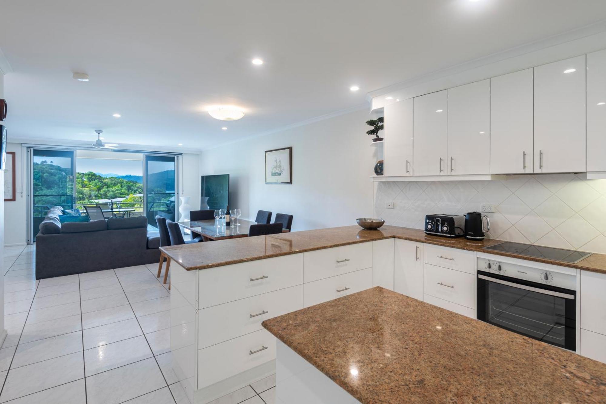 Poinciana Lodge - 2 Bedroom - On Hamilton Island By Hiha エクステリア 写真